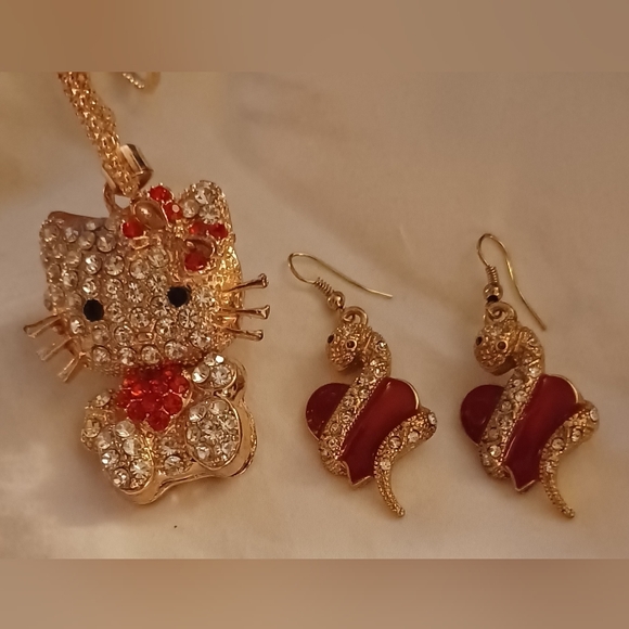 New Golden Crystal Bow Heart Kitty Necklace+Red Heart Wrapped Snake Earrings Set - Picture 2 of 15